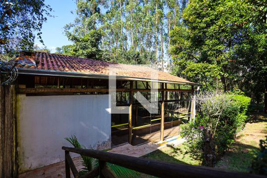 Área comum - salão de festas de casa de condomínio para alugar com 2 quartos, 60m² em Jardim Barbacena, Cotia