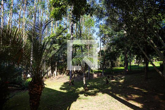 Área comum - salão de festas - vista / área verde de casa de condomínio para alugar com 2 quartos, 60m² em Jardim Barbacena, Cotia