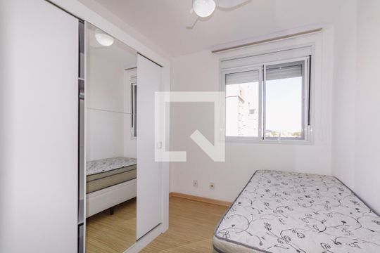 Quarto 2 de apartamento à venda com 3 quartos, 74m² em Teresópolis, Porto Alegre