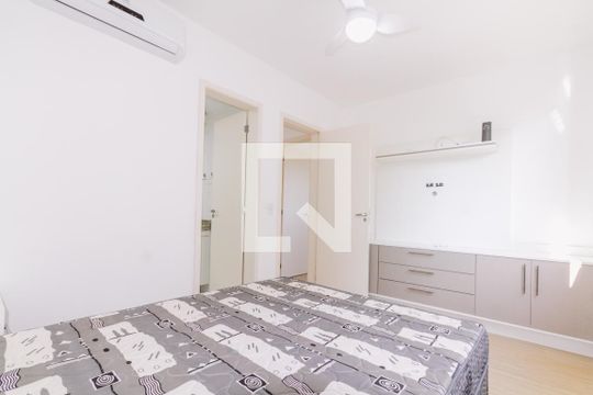 Suíte de apartamento à venda com 3 quartos, 74m² em Teresópolis, Porto Alegre