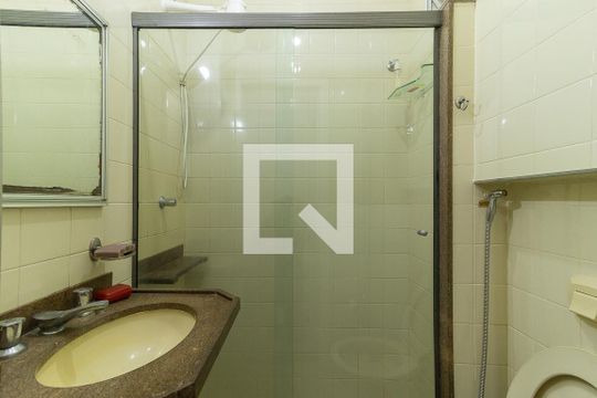 Suíte banheiro de apartamento para alugar com 1 quarto, 40m² em Centro, Rio de Janeiro