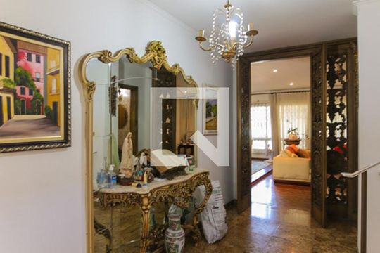 Hall de casa para alugar com 6 quartos, 724m² em Morumbi, São Paulo