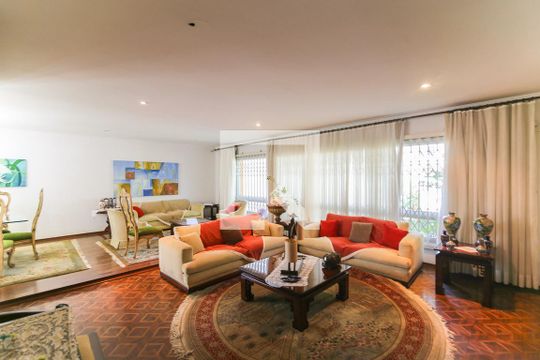 Sala de casa para alugar com 6 quartos, 724m² em Morumbi, São Paulo