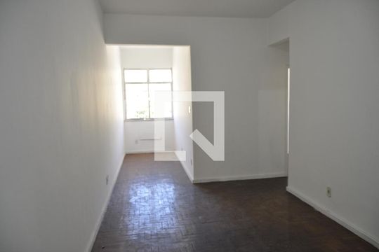 Sala de apartamento à venda com 2 quartos, 68m² em Sampaio, Rio de Janeiro