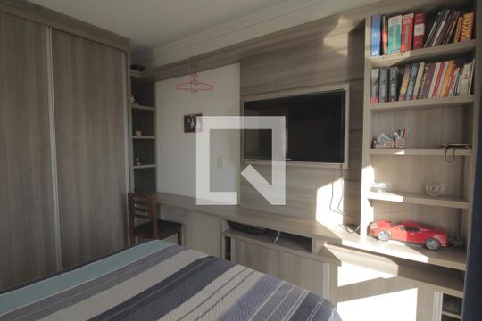 Quarto 2 de casa à venda com 3 quartos, 484m² em Niterói, Canoas