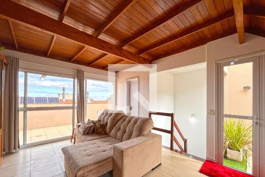 Sala 2 de casa à venda com 3 quartos, 234m² em Pedra Redonda, Porto Alegre