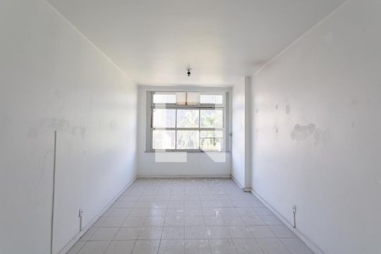 Studio de kitnet/studio à venda com 1 quarto, 32m² em Centro, Rio de Janeiro