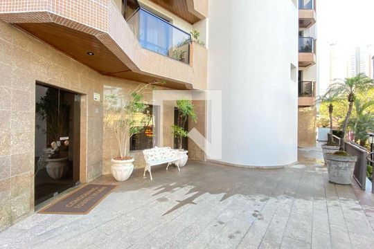 Área comum de apartamento à venda com 3 quartos, 198m² em Vila Regente Feijó, São Paulo