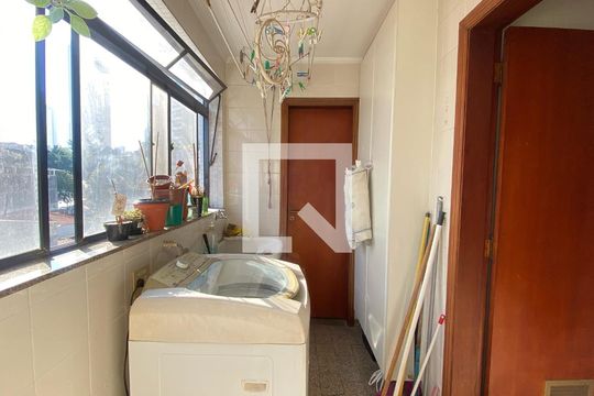Área de Serviço de apartamento à venda com 3 quartos, 198m² em Vila Regente Feijó, São Paulo