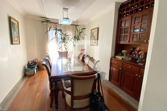 Sala de Jantar  de apartamento à venda com 3 quartos, 198m² em Vila Regente Feijó, São Paulo