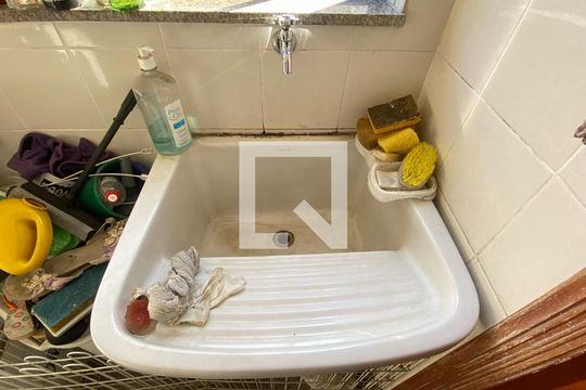 Área de Serviço de apartamento à venda com 3 quartos, 198m² em Vila Regente Feijó, São Paulo