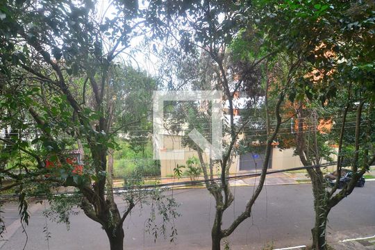 Vista Quarto 2 de apartamento à venda com 2 quartos, 64m² em Centro, Canoas