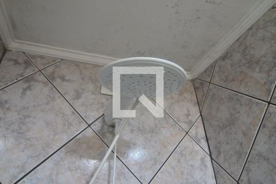 Banheiro de apartamento à venda com 2 quartos, 64m² em Centro, Canoas