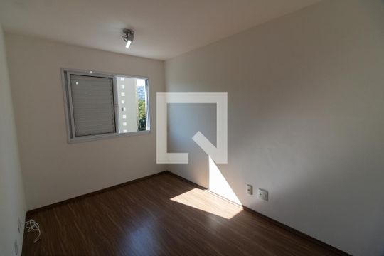 Quarto 1 de apartamento para alugar com 2 quartos, 57m² em Vila Andrade, São Paulo