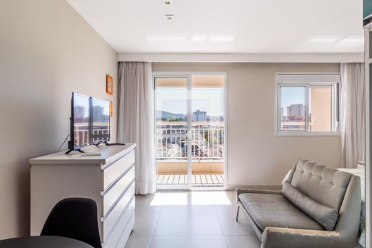 Quarto de kitnet/studio para alugar com 1 quarto, 38m² em Centro, Guarulhos