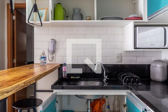 Cozinha de kitnet/studio para alugar com 1 quarto, 38m² em Centro, Guarulhos