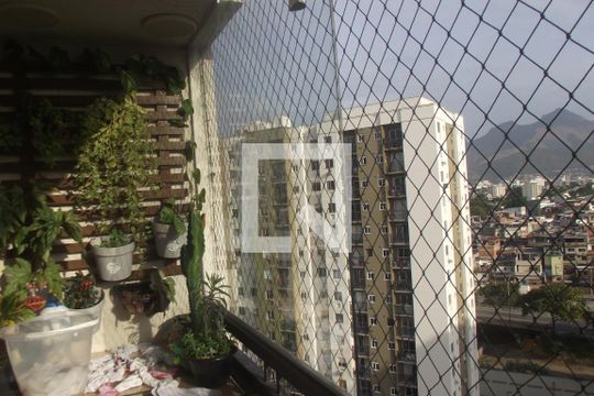 Varanda de apartamento à venda com 2 quartos, 56m² em Del Castilho, Rio de Janeiro