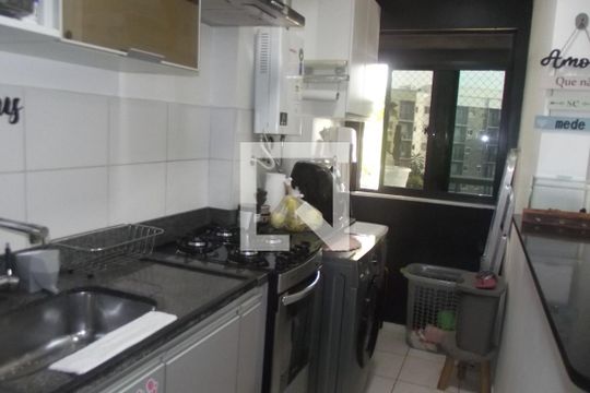 Cozinha de apartamento à venda com 2 quartos, 56m² em Del Castilho, Rio de Janeiro