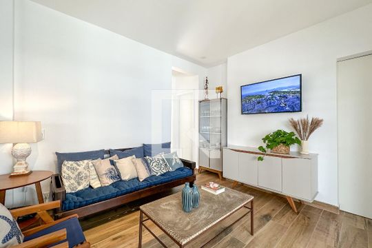 Apartamento para alugar com 3 quartos, 150m² em Vila Alzira, Guarujá