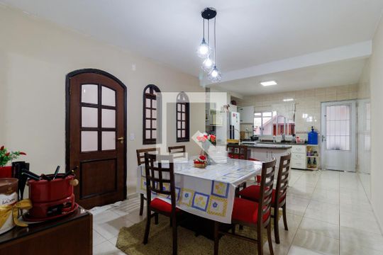 Cozinha de casa à venda com 3 quartos, 219m² em Cidade Intercap, Taboão da Serra