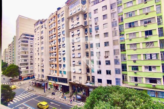 Quarto vista  de apartamento à venda com 4 quartos, 156m² em Copacabana, Rio de Janeiro
