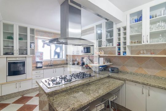 Cozinha de apartamento à venda com 3 quartos, 104m² em Vila Humaitá, Santo André