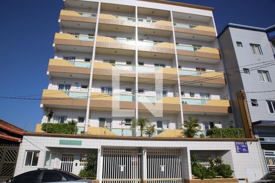 Fachada  de kitnet/studio para alugar com 1 quarto, 40m² em Caiçara, Praia Grande