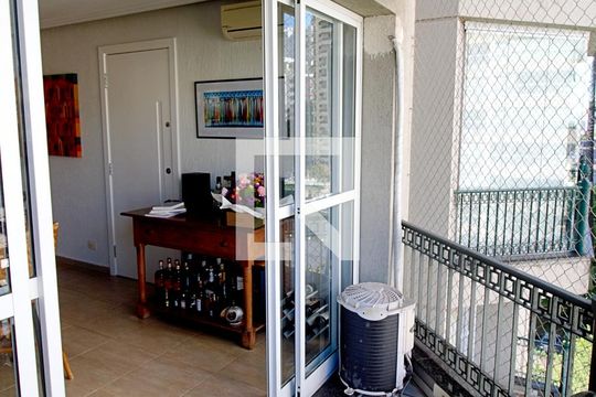 Varanda de apartamento à venda com 3 quartos, 127m² em Real Parque, São Paulo