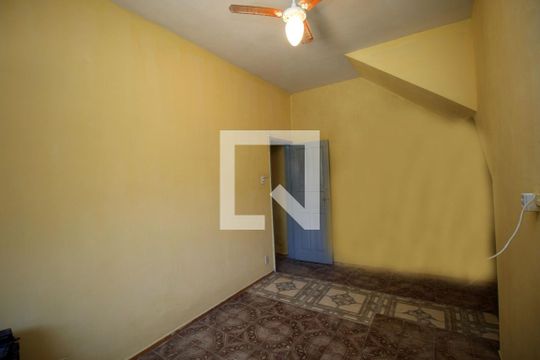 Quarto de apartamento à venda com 1 quarto, 90m² em Penha, Rio de Janeiro