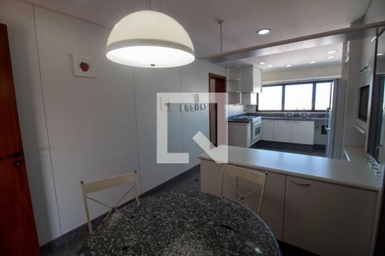 Copa de apartamento à venda com 5 quartos, 630m² em Vila Congonhas, São Paulo