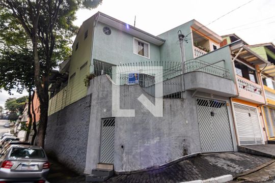 Fachada de casa à venda com 3 quartos, 177m² em Vila Nova Cachoeirinha, São Paulo