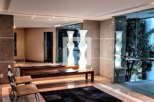 Hall de entrada de apartamento à venda com 1 quarto, 60m² em Santo Agostinho, Belo Horizonte