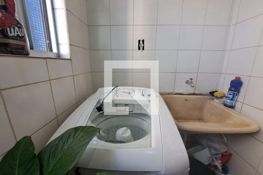 Área de Serviço de apartamento à venda com 2 quartos, 66m² em Heliópolis, Belo Horizonte