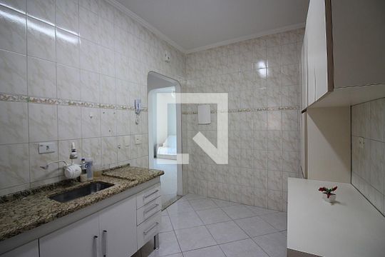 Cozinha de apartamento para alugar com 2 quartos, 99m² em Vila Jordanopolis, São Bernardo do Campo