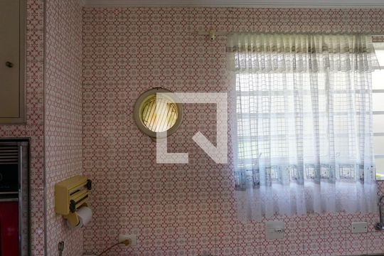Cozinha de casa à venda com 6 quartos, 297m² em Vila Butantã, São Paulo