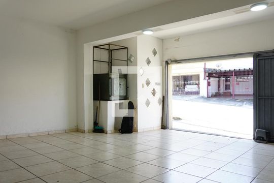 Garagem de casa à venda com 6 quartos, 297m² em Vila Butantã, São Paulo
