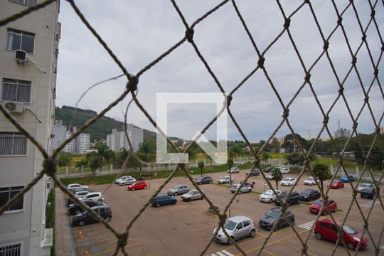 Quarto  1_Vista  de apartamento para alugar com 2 quartos, 48m² em Protásio Alves, Porto Alegre