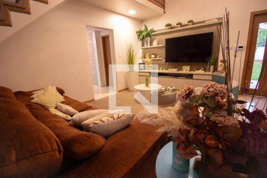 Sala de casa à venda com 4 quartos, 736m² em São Jorge, Novo Hamburgo