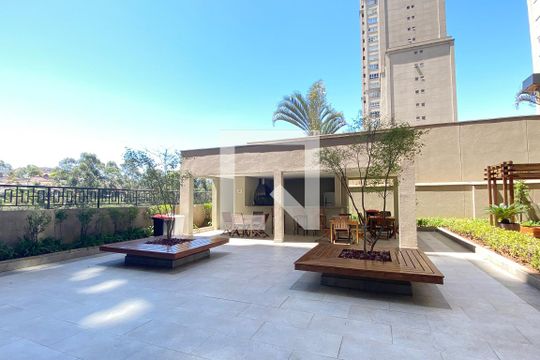 Área comum de apartamento para alugar com 1 quarto, 50m² em Sítio Tamboré Alphaville, Barueri