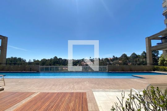 Área comum- Piscina de apartamento para alugar com 1 quarto, 50m² em Sítio Tamboré Alphaville, Barueri