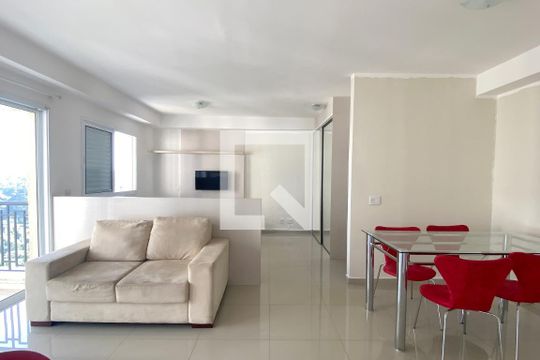 Sala de apartamento para alugar com 1 quarto, 50m² em Sítio Tamboré Alphaville, Barueri