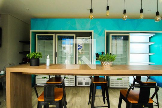 Área comum de apartamento para alugar com 2 quartos, 37m² em Quarta Parada, São Paulo