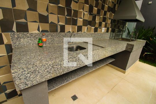 Área comum - Churrasqueira de apartamento para alugar com 2 quartos, 37m² em Quarta Parada, São Paulo