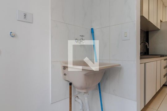 Área de Serviço de apartamento à venda com 2 quartos, 80m² em Chácara Agrindus, Taboão da Serra