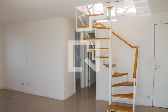 Sala de apartamento à venda com 2 quartos, 80m² em Méier, Rio de Janeiro