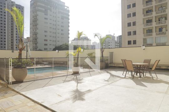 Área comum Piscina de apartamento para alugar com 2 quartos, 110m² em Vila Clementino, São Paulo