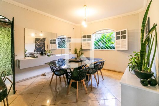 Sala de Jantar de casa à venda com 3 quartos, 220m² em Céu Azul, Belo Horizonte