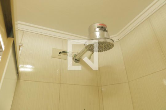 Banheiro  de apartamento para alugar com 2 quartos, 65m² em Chácara Inglesa, São Paulo