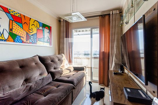 Sala de apartamento para alugar com 3 quartos, 78m² em Vila Amélia, São Paulo