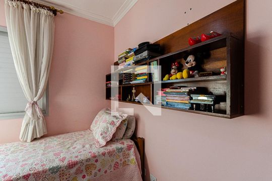 Quarto 1 de apartamento para alugar com 3 quartos, 78m² em Vila Amélia, São Paulo